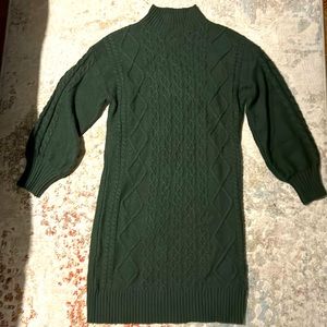 Guess sweater dress Perfect for fall/winter!